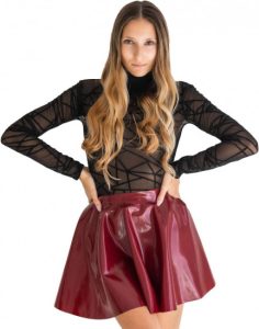 Červen&aacute; latexov&aacute; sukně Misty