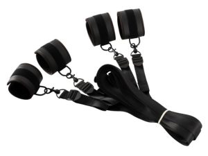 Vegan Fetish postelov&aacute; pouta