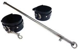 ROUGE Adjustable Leg Spreader Bar with Leather Cuffs (24&ndash;38") black